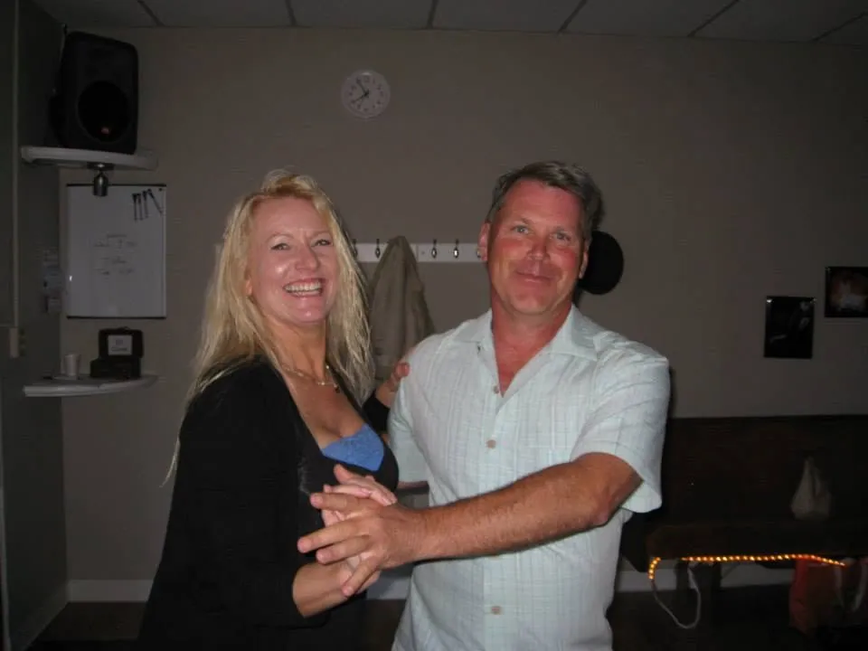 Salsa Lessons with Salsa Sierra