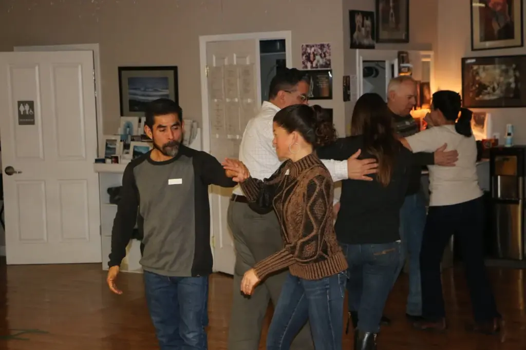 Salsa Lessons with Salsa Sierra