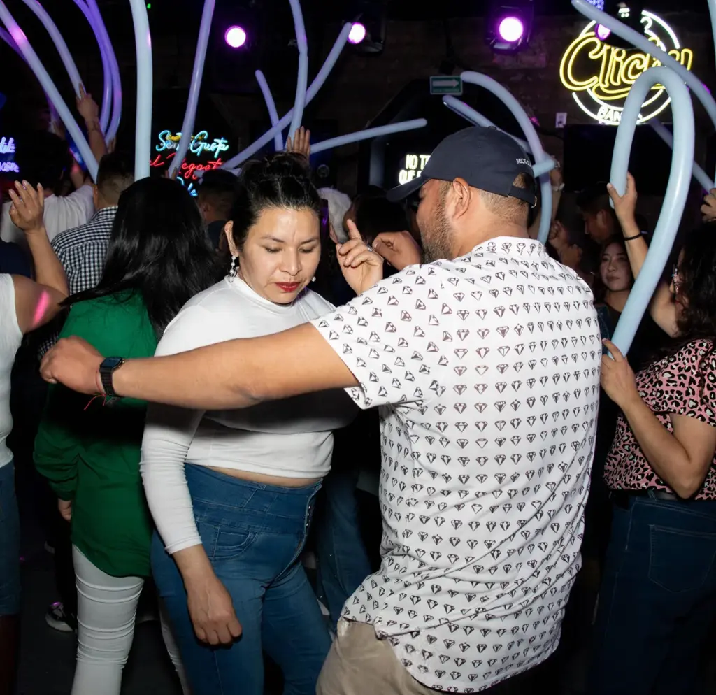 Salsa Nights at Clichy Toluca