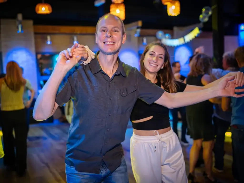 Salsa Sundays at Silkk Dance & Eventfactory
