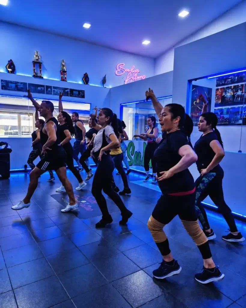 Salsa y Ritmo Latino Weekly Dance Classes