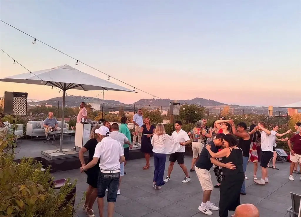 Salsabove Rooftop Party in Bern