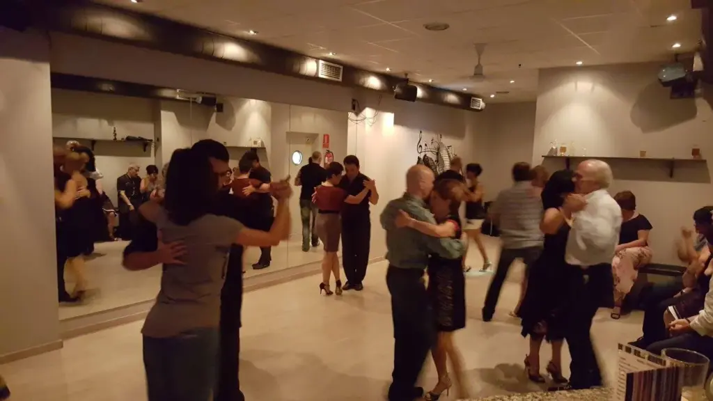 SBK Workshops and Socials at New Kike’s