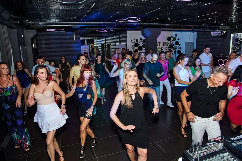 Sensual Saturday at X-Lounge