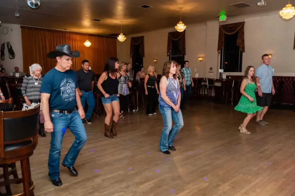 Sizzle Sundays at Opera House Saloon