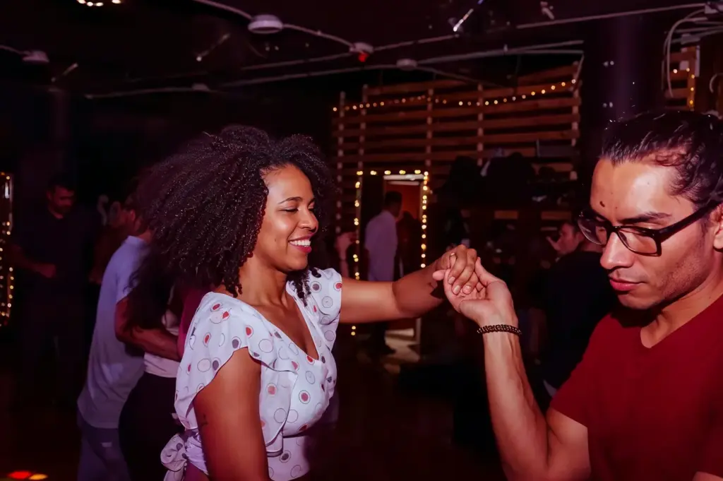 Social Club Academia Weekly Dance Classes