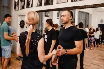 Soul Dance Studio Toulouse Corsi Settimanali di Salsa & Bachata