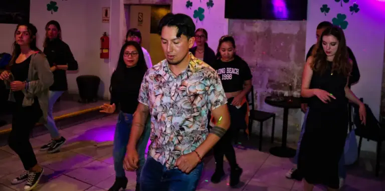 Cours de Salsa et Soirée Sociale Jeudi à Deja Vu Arequipa
