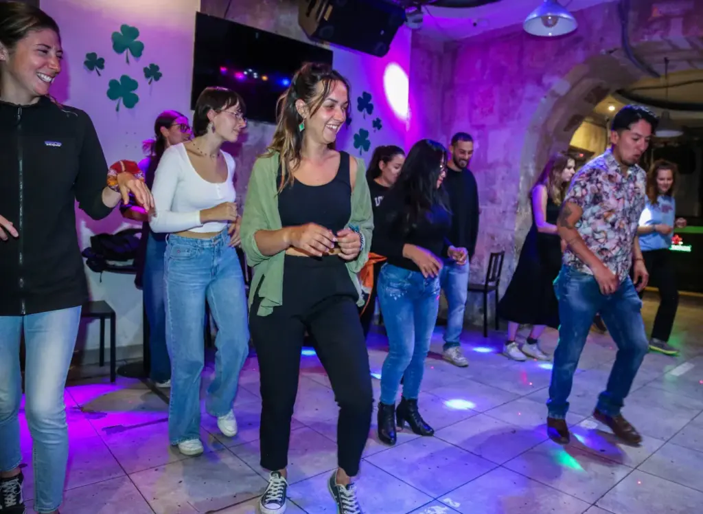 Thursday Salsa Class and Social at Deja Vu Arequipa
