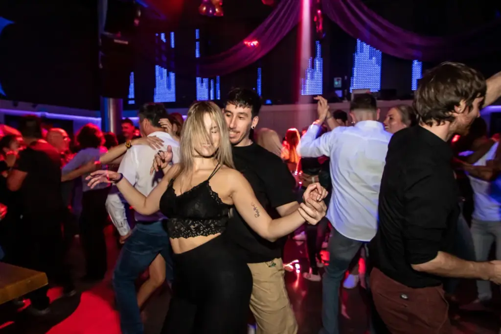 Univers Salsoteca Girona Latin Night