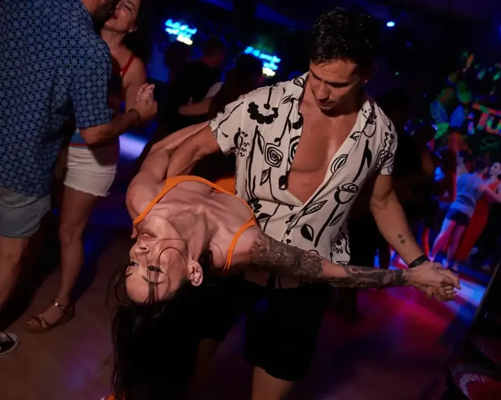 Weekend Latin Sessions at Sala Calipso