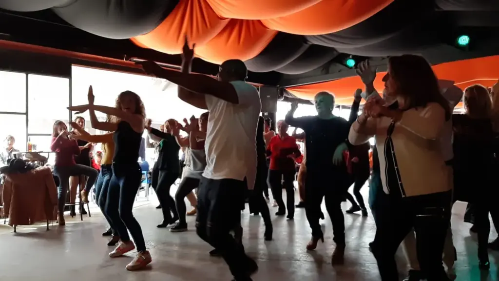 Weekly Latin & Ballroom Classes at Azúcar Negra