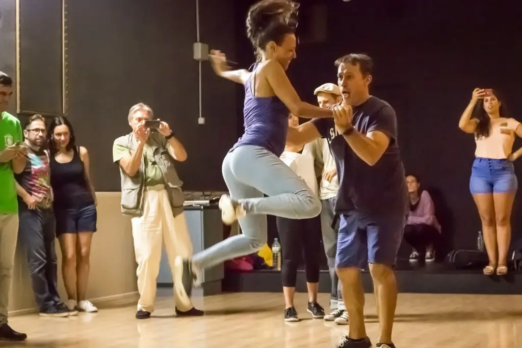 Weekly Latin & Salsa Classes at Tandem Club Mallorca