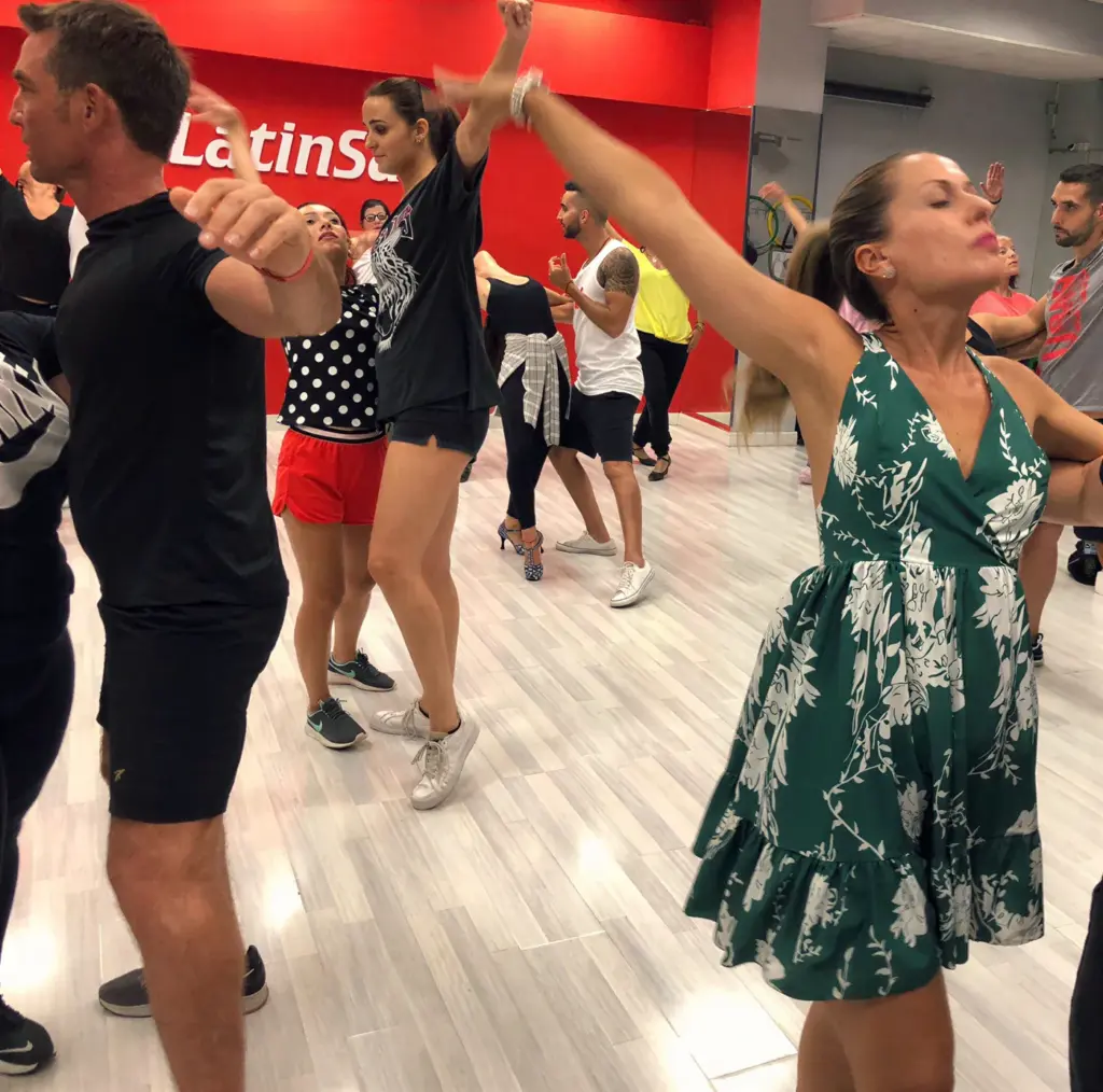 Weekly Salsa & Bachata Classes at LSTribu Dance Studio