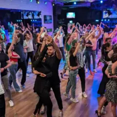 Corsi settimanali di Salsa & Bachata presso Latin Dance Passion