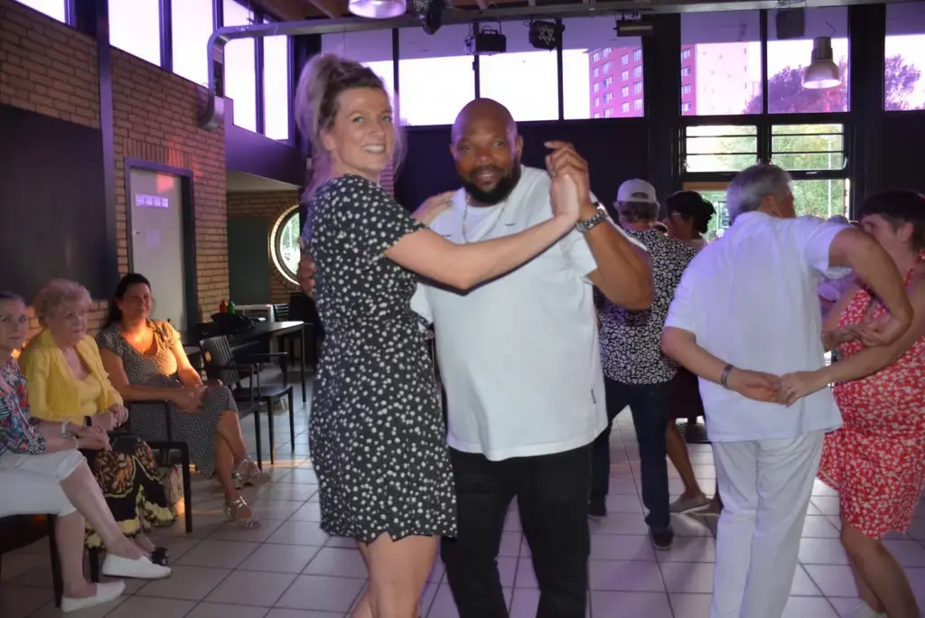 Weekly Salsa & Bachata Classes by SuriHarold4Salsa