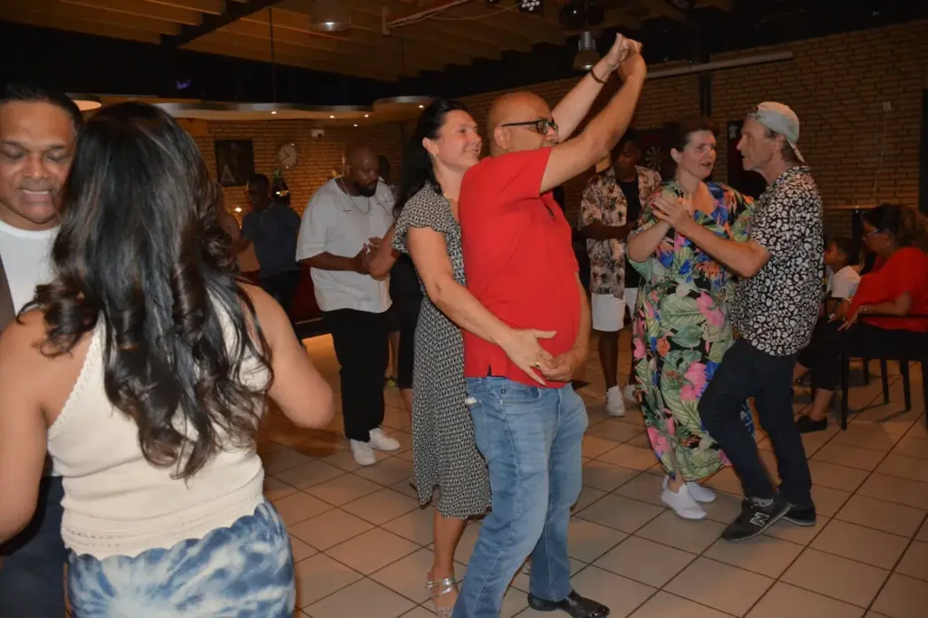 Weekly Salsa & Bachata Classes by SuriHarold4Salsa
