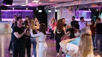 Corsi settimanali di Salsa & Bachata presso Salsa People Altstetten