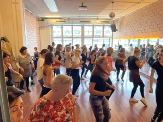 Corsi settimanali di Salsa, Bachata e Kizomba presso SalsaRica Zurigo