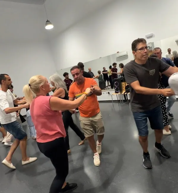Weekly Salsa Cubana Classes in Málaga