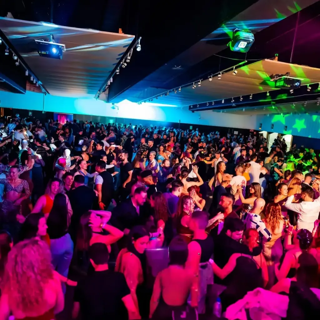 BCN Sensual Family – The Weekend 2027