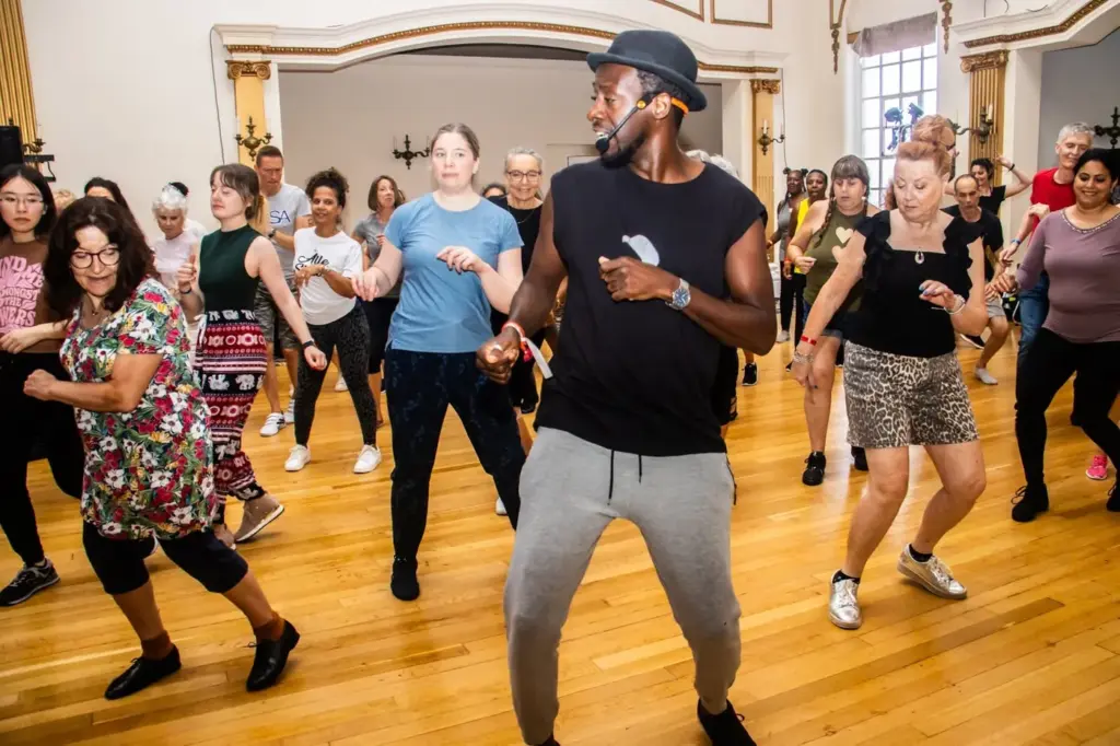 Salsa Feel the Heat 2026
