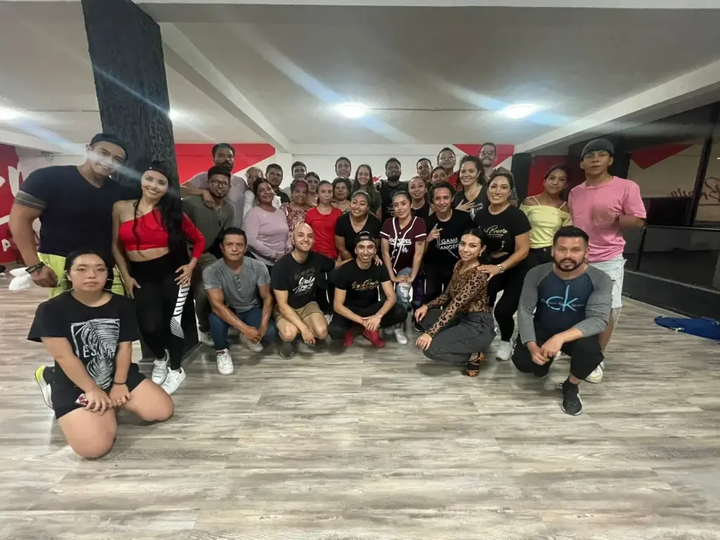 Weekly Dance Classes at Salsa Brava Irapuato