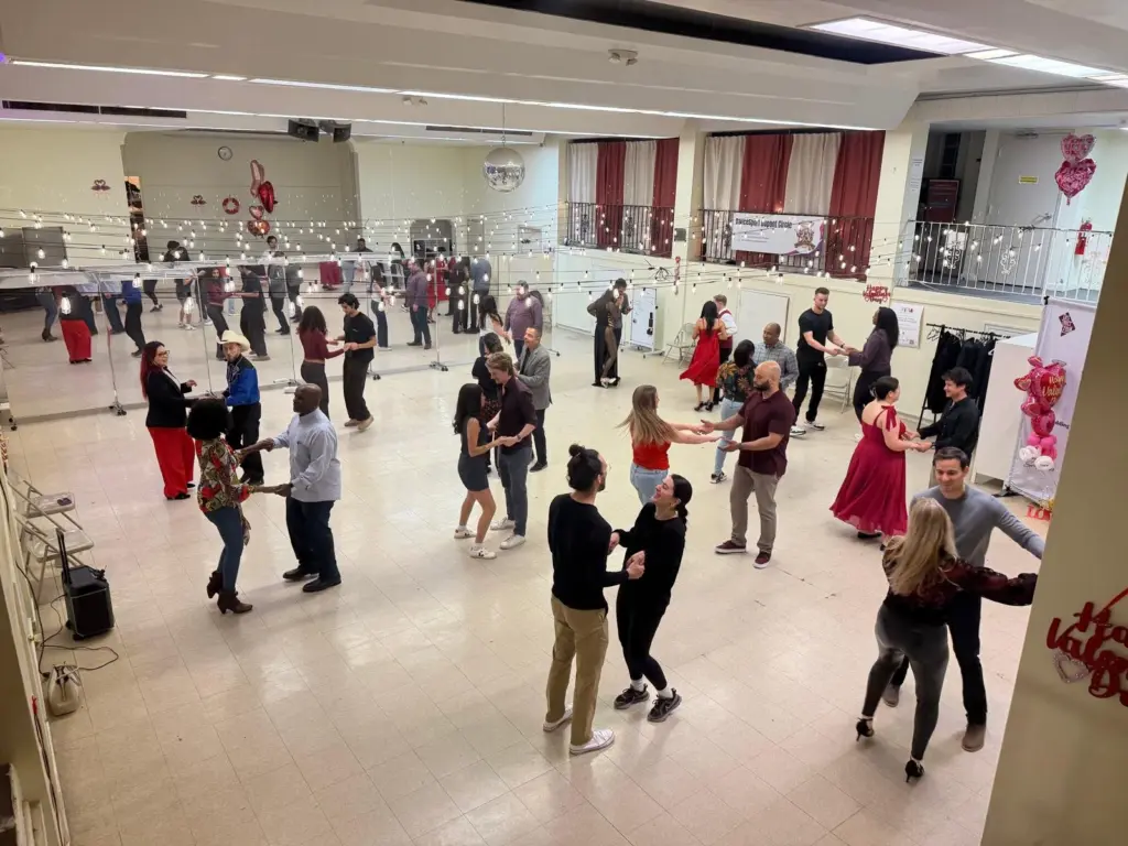 Salsa in Dupont Saturday Night Class and Social