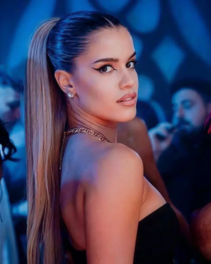 Yolena Kapoli