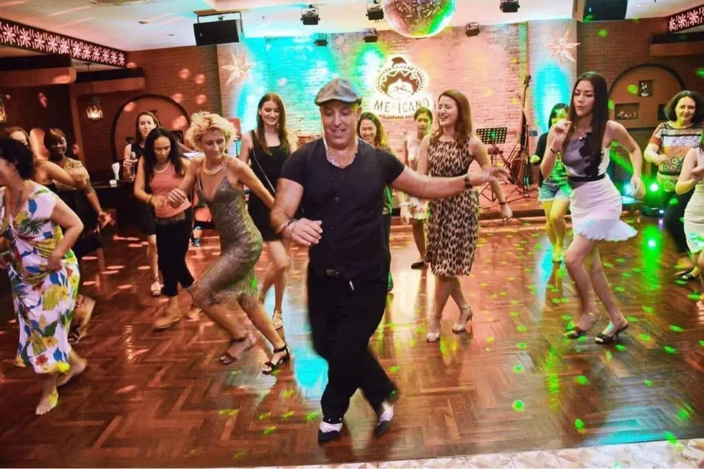 Salsa & Bachata Group Classes with Sultan Jamal