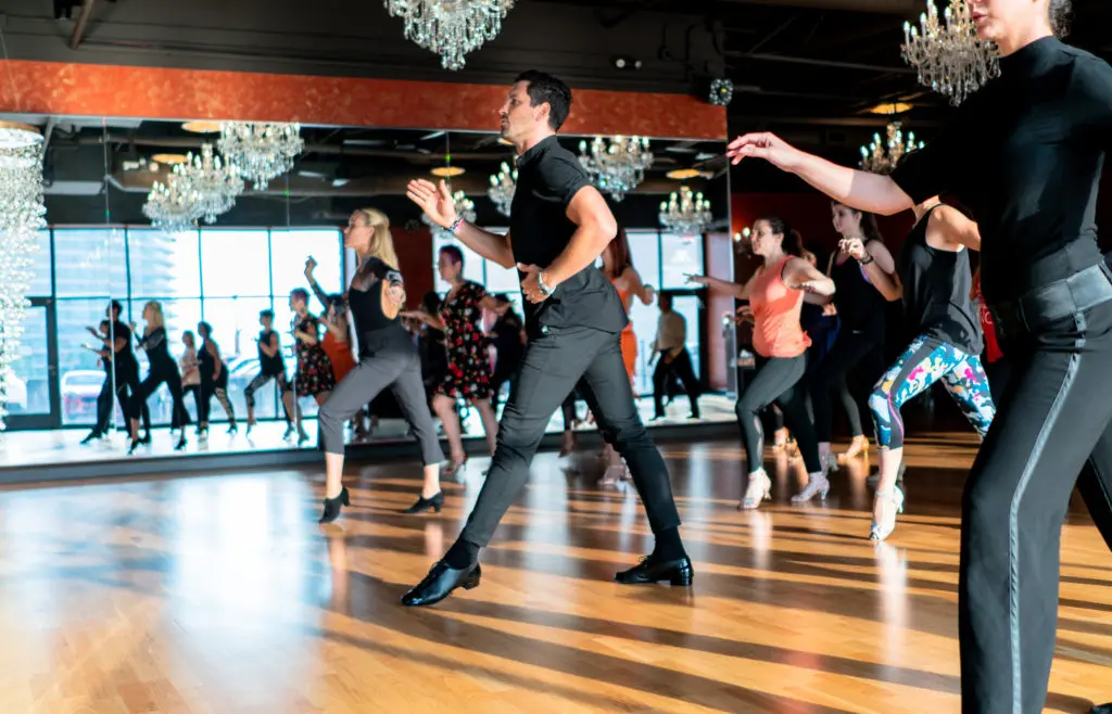 Beginner Cha Cha with Dance With Me