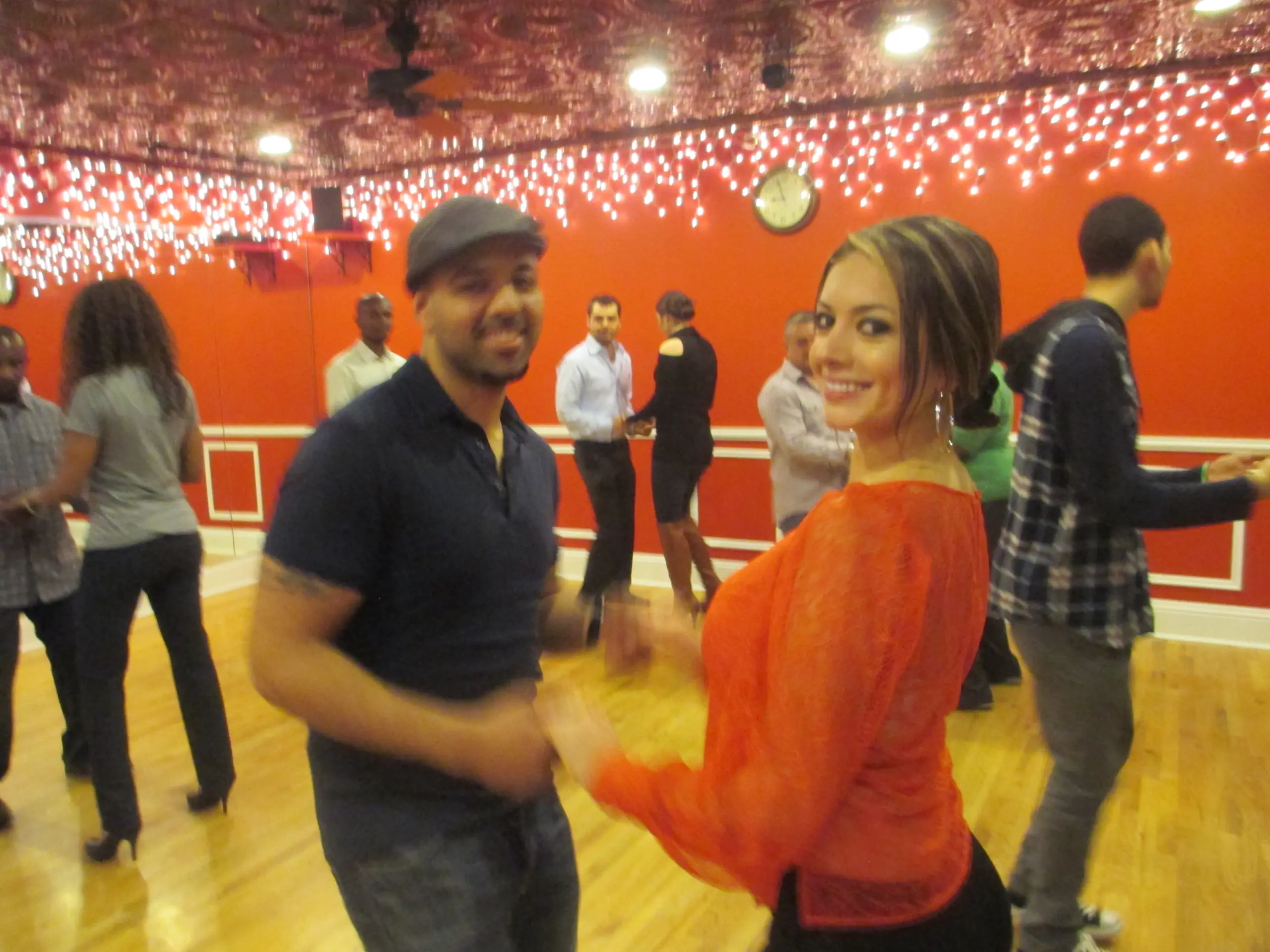Social di Danza Salsa Latina presso Dance Fever Studios